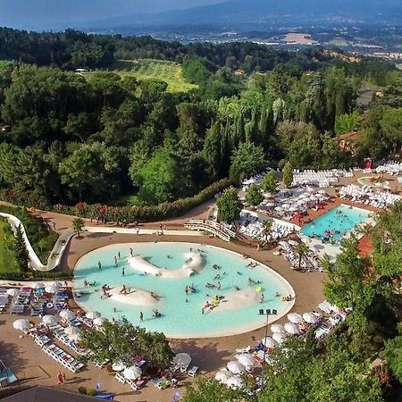 Hu Norcenni Girasole Village Фільїне-Вальдарно Екстер'єр фото